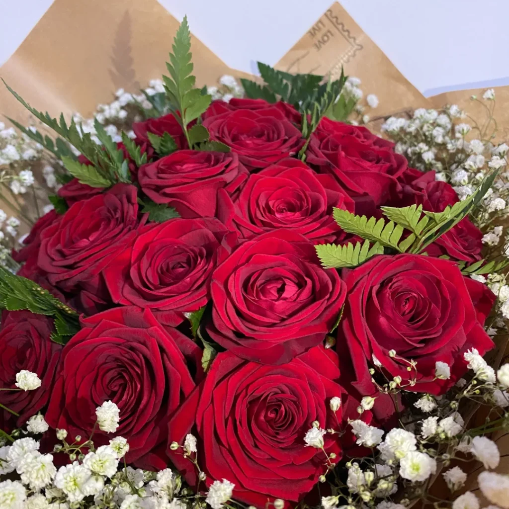 Buquê de Rosas Vermelhas – O clássico da paixão e do romance